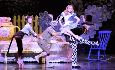 Alice In Wonderland - Ballet