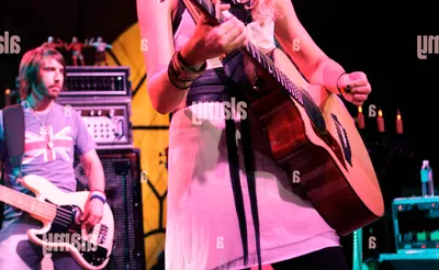 Aly & Aj