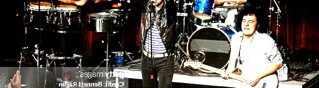 Los Amigos Invisibles